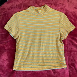 Factories size small striped short sleeve shirt